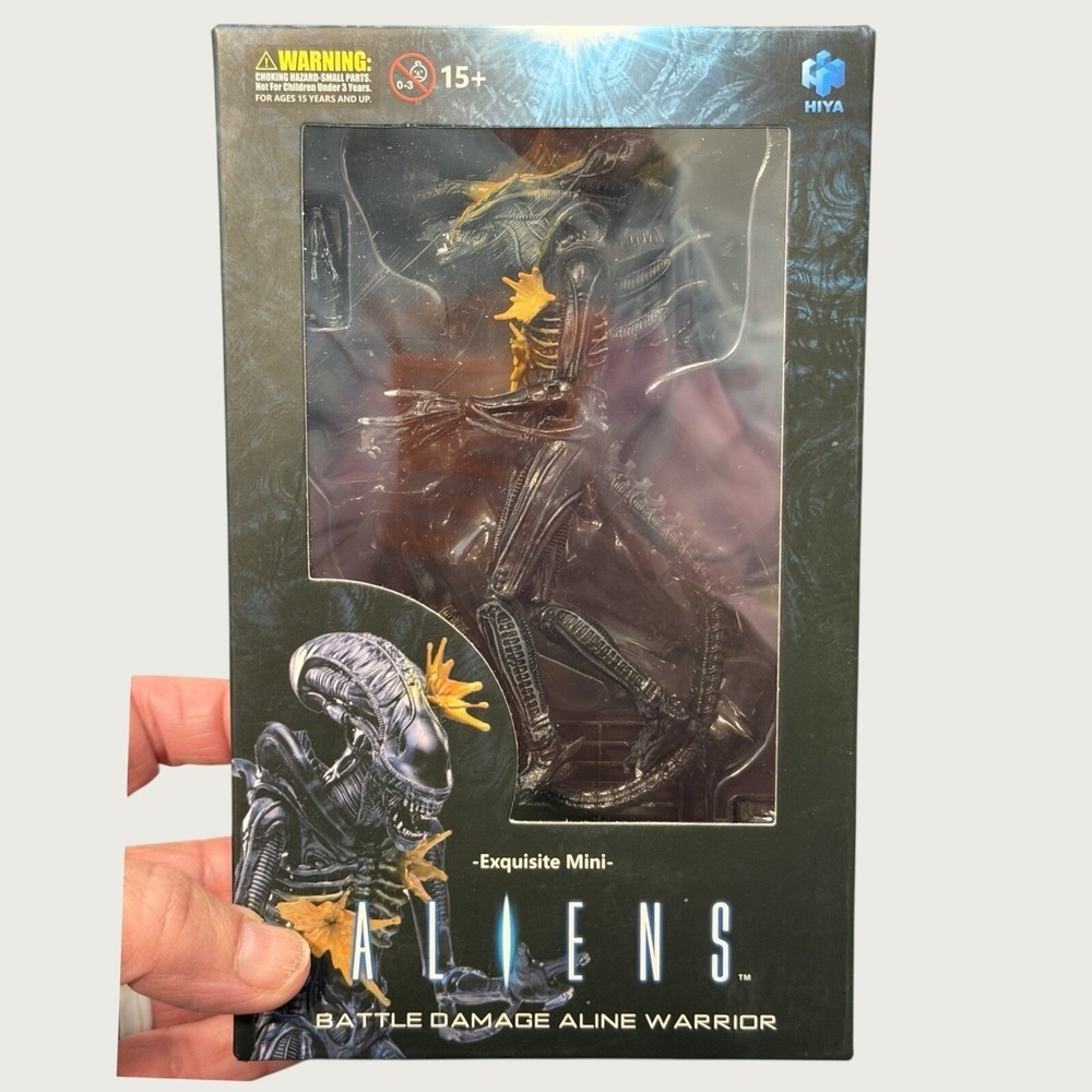 Hiya Toys Aliens Exquisite Mini Battle Damaged Alien Warrior 1/18 Action Figure